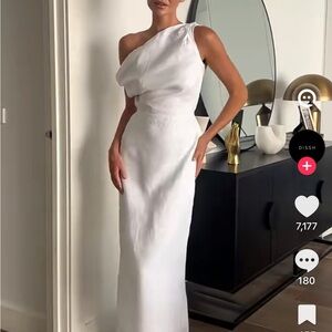 DISSH : Cass White Cowl Neck Off the Shoulder Dress